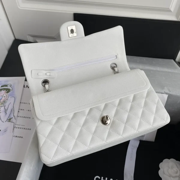 Chanel Medium Classic Flap in White Caviar - Image 9