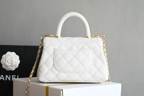 Chanel White Iridescent Quilted Grained Calfskin Extra Mini Flap Bag - Image 3