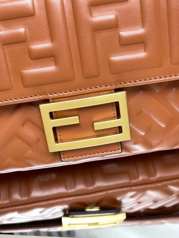FENDI Medium Baguette Chain Shoulder Bag - Image 9