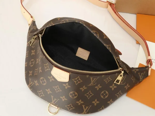 Louis Vuitton High Rise LV Monogram Print Bumbag Belt Bag - Image 5