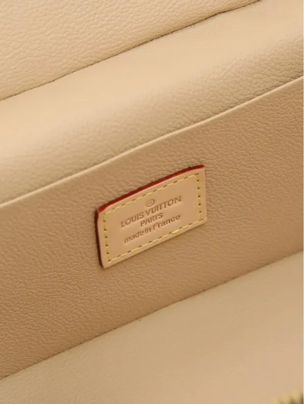 Louis Vuitton Ivory Interior Vanity Case Mini Brown Canvas - Image 4