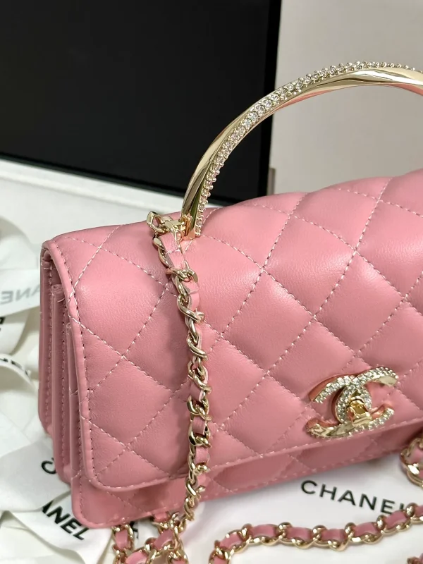 Mini Flap bag, Shiny Lambskin & Gold-tone metal, pink - Image 5