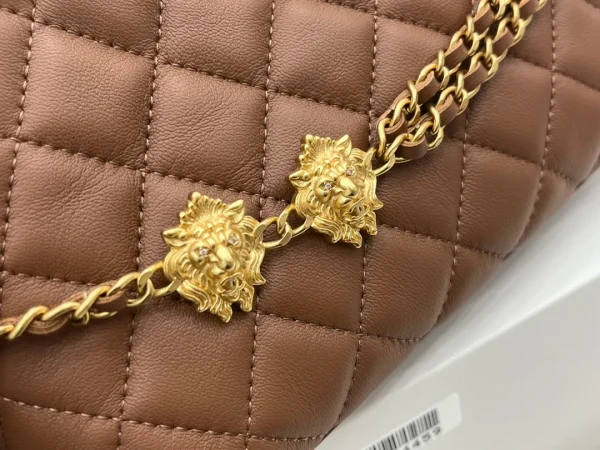 Chanel Small New Arrivals Leather Good - Image 3