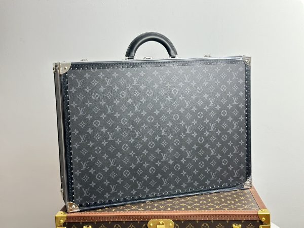 Alzer 60 Monogram Eclipse Canvas - Image 3