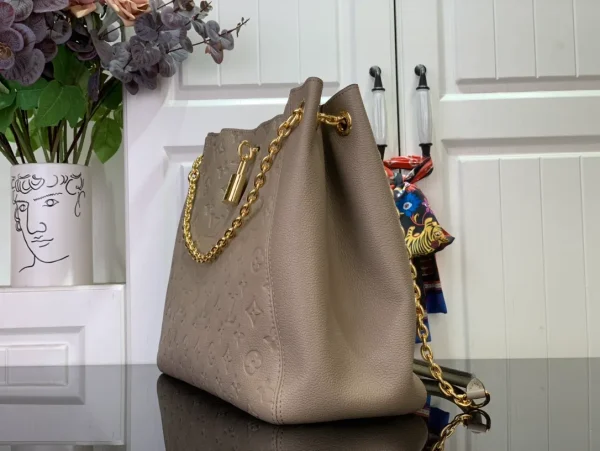 Anytime MM Monogram Empreinte Leather - Image 9