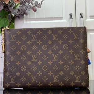 Authentic Louis Vuitton Monogram Poche Toilette 26 Clutch Bag Brown
