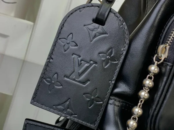 Black Leather Bucket Bag - Image 9