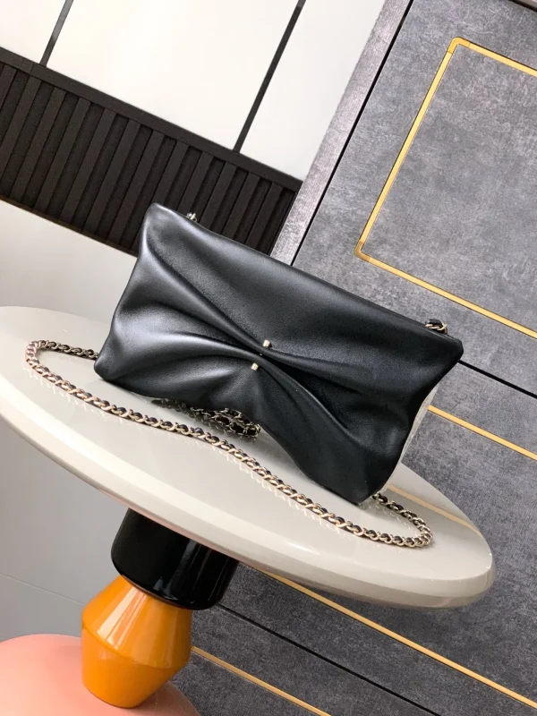 Black Wallet on a chain - Image 2
