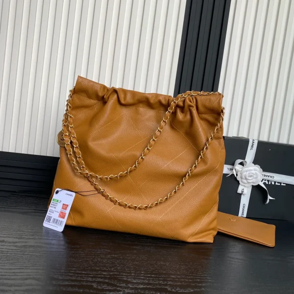 CHANEL 22 Small Handbag – Vesti Shop - Image 9