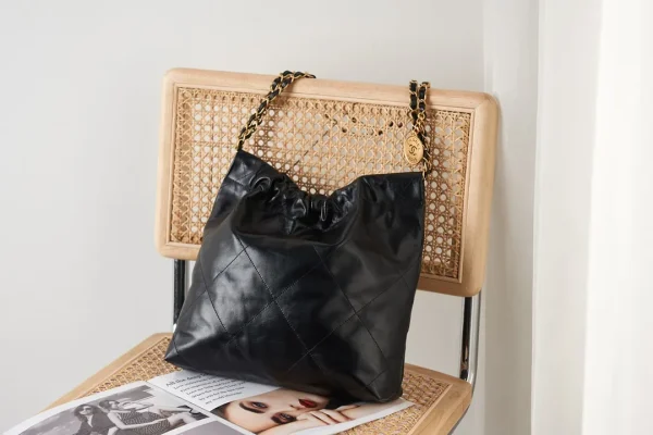 CHANEL 22Bag Small Handbag Shoulder Bag Shiny Calfskin Black - Image 5