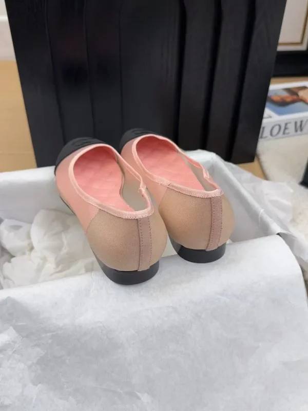 CHANEL 25P CC Two Tone Mesh Grosgrain Cap Toe Ballerina Ballet Flat Shoes Pink - Image 9