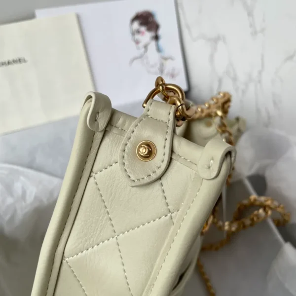 CHANEL Calfskin Quilted CC Hobo Handbag White - Image 3