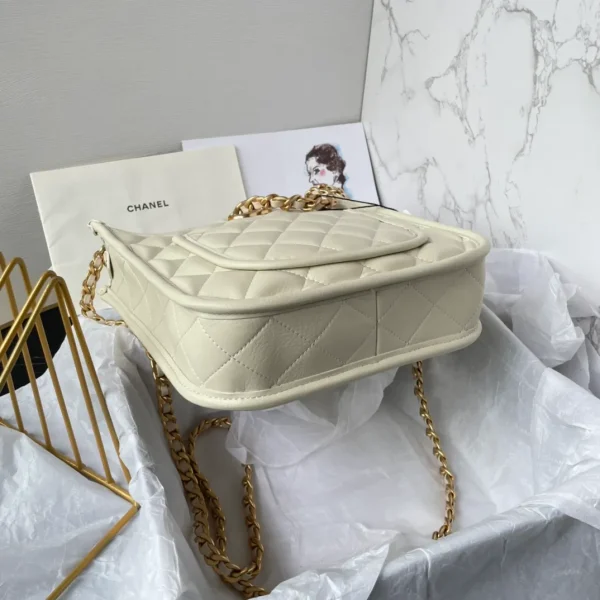 CHANEL Calfskin Quilted CC Hobo Handbag White - Image 7