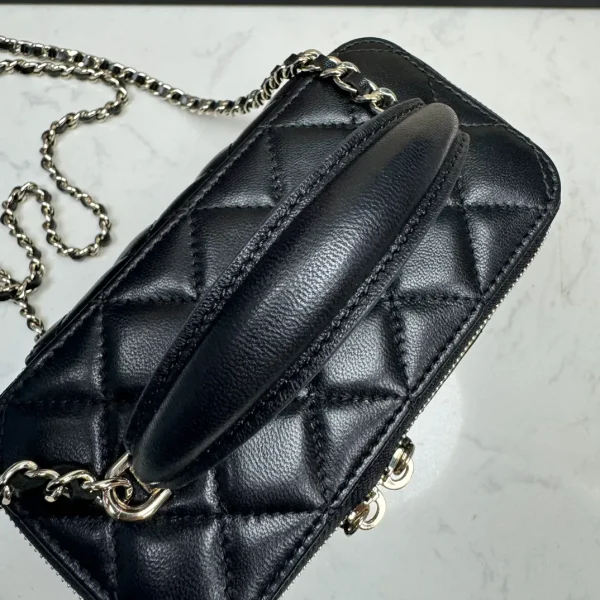 CHANEL Lambskin Grey Top Handle Vanity Case Chain Bag Light Gold Hardware - Image 6