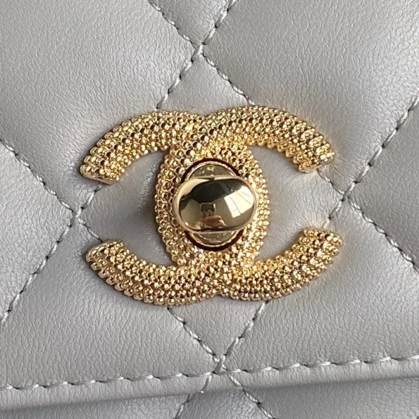 CHANEL Lambskin Pearl Crush Quilted Flap Phone Holder - Image 4