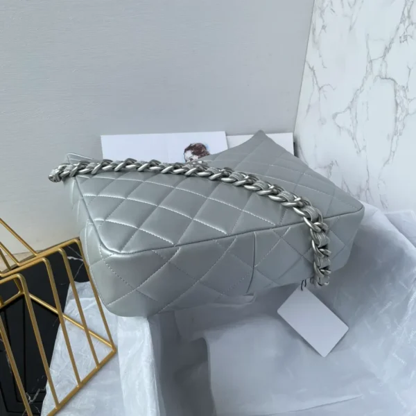 CHANEL Metallic Lambskin Chain Rows Quilted Chain Hobo Silver - Image 7
