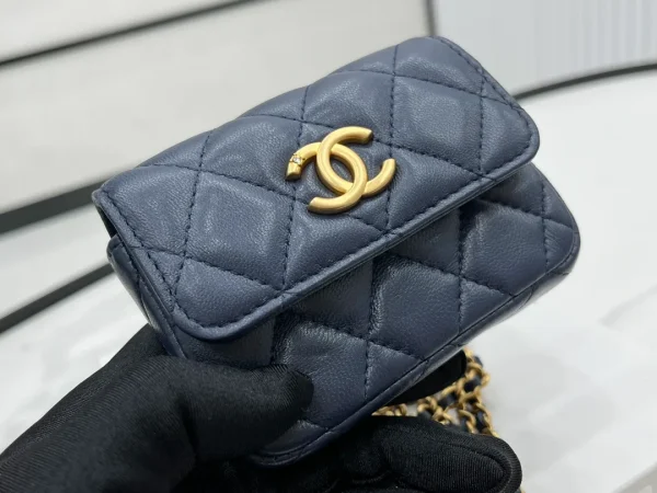 CHANEL Navy Quilted Caviar Twist Your Buttons Coin Purse with Chain Crossbody Bag - Image 2