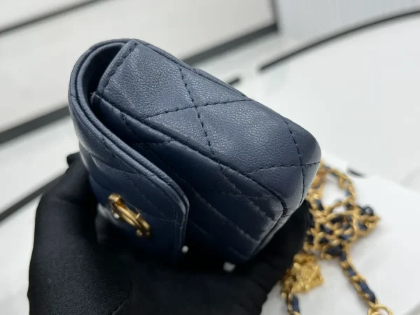 CHANEL Navy Quilted Caviar Twist Your Buttons Coin Purse with Chain Crossbody Bag - Image 3