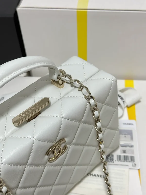 CHANEL Pre-Owned Small Trendy CC Tote Bag - Image 7