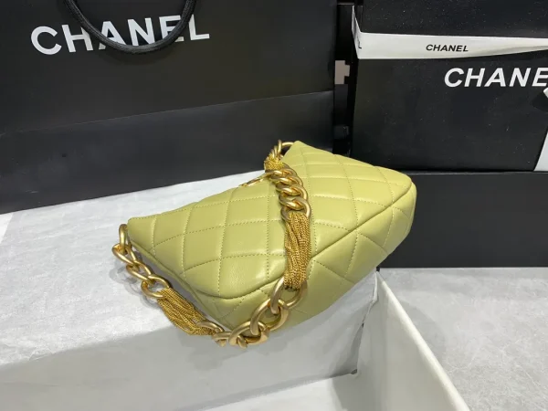CHANEL WAIST BAG - Image 4