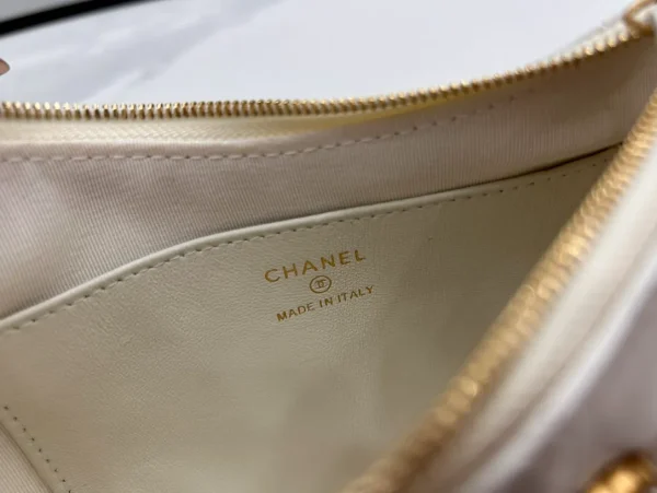 Chanel 19 Hobo Bag White Aged Calfskin Brushed Gold Hardware - Image 2