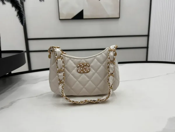 Chanel 19 Hobo Bag White Aged Calfskin Brushed Gold Hardware - Image 3