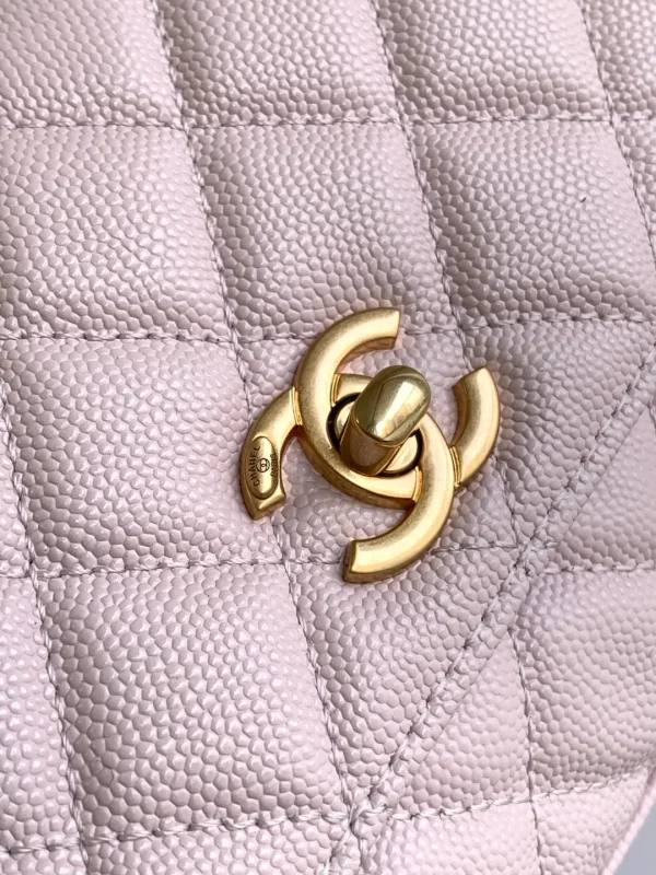 Chanel 20A Lilac Pink Coco Handle Caviar Gold Hardware (3) - Image 8