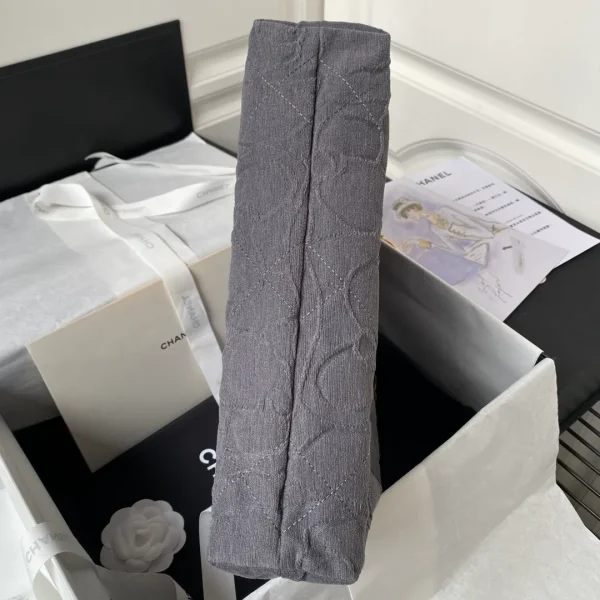 Chanel 22 Chain Denim Medium - Image 7