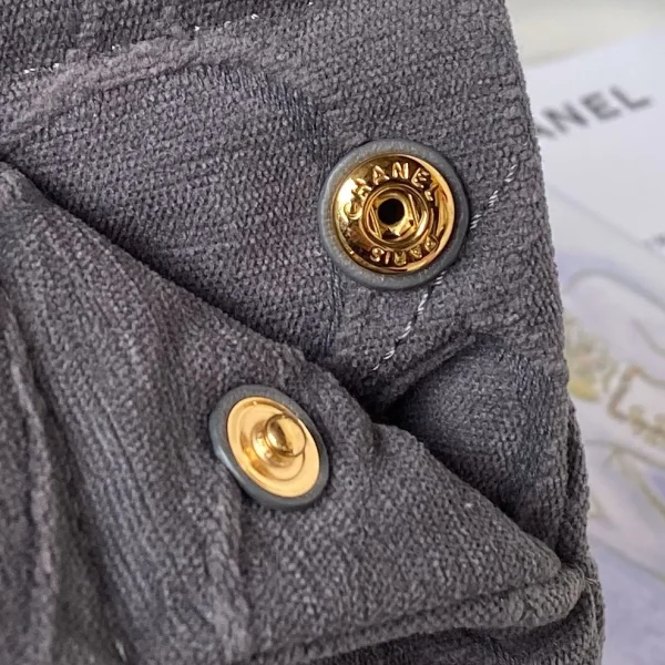Chanel 22 Chain Denim Medium - Image 8