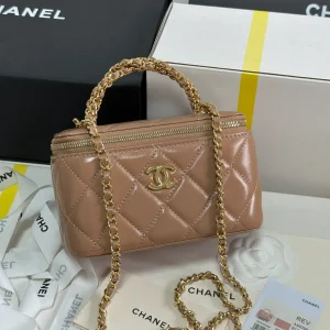 Chanel 22k Vanity Case, Luxury, Bags & Wallets on Carousell