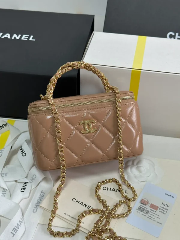 Chanel 22k Vanity Case, Luxury, Bags & Wallets on Carousell