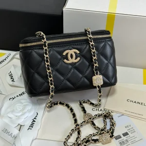 Chanel 22s Vanity White Caviar Gold Hardware