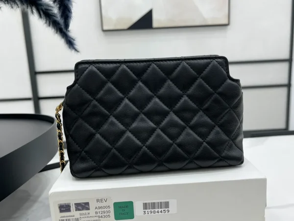 Chanel 23A Black and Gold Lion Emblem Chain Bag - Image 6