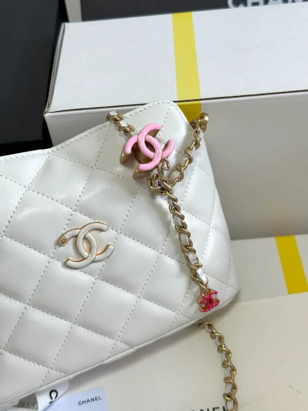 Chanel 24A Pink Enamel Double C white leather Gold Chain - Image 5