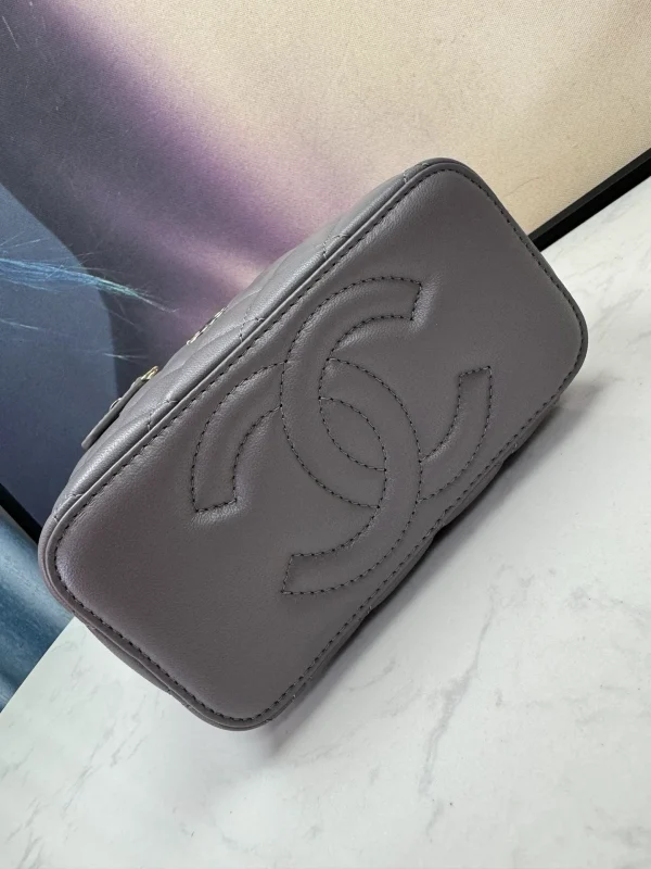 Chanel 24C Perfect Fit Double Pearl Crush Flap, Luxury, Bags & Wallets on Carousell - Image 9