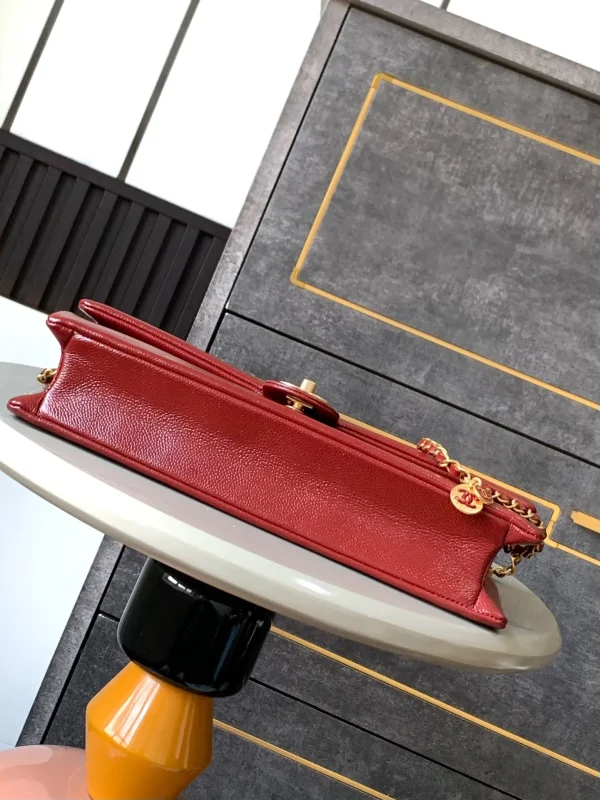 Chanel 24K Burgundy Caviar Flap Bag with Matte Gold Hardware - Image 3