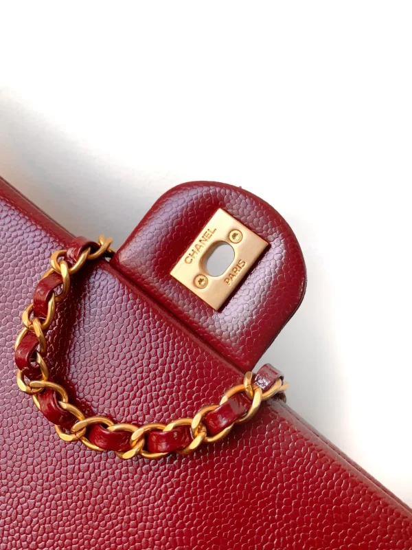 Chanel 24K Burgundy Caviar Flap Bag with Matte Gold Hardware - Image 5