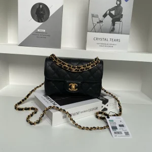 Chanel 24P Pearl Crush Sweet Heart Flap Black Caviar