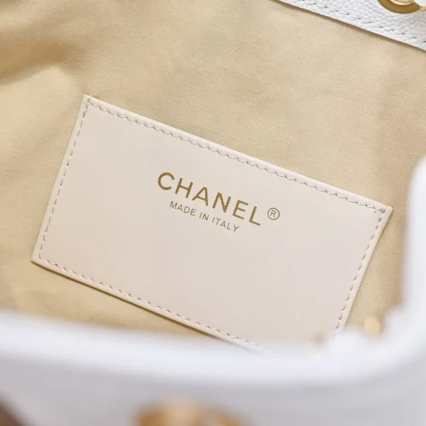 Chanel 25 Medium Handbag - Image 2
