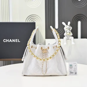 Chanel 25 Medium Handbag