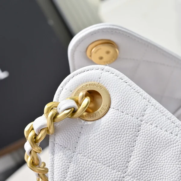 Chanel 25 Medium Handbag - Image 9