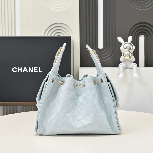Chanel 25 Small Handbag - Image 4