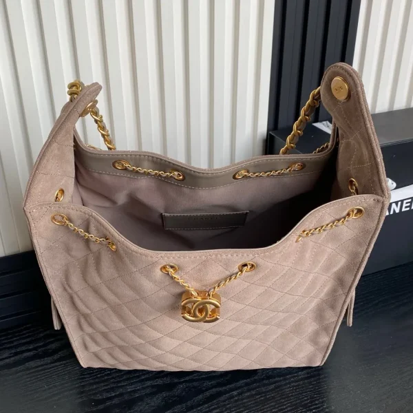 Chanel 25C Grey Suede Small Maxi Pockets Hobo Bag - Image 2