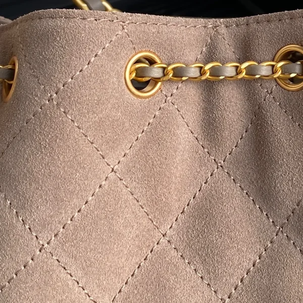 Chanel 25C Grey Suede Small Maxi Pockets Hobo Bag - Image 3