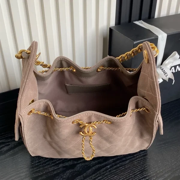 Chanel 25C Grey Suede Small Maxi Pockets Hobo Bag - Image 10