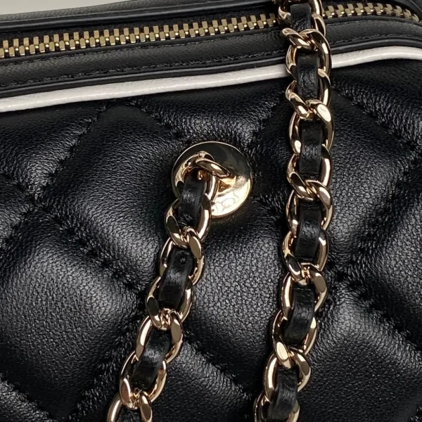 Chanel 25P Bowling Bag - Image 7