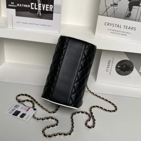 Chanel 25P Bowling Bag - Image 8