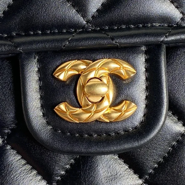 Chanel Black Lambskin Double Flap Shoulder Bag - Image 5