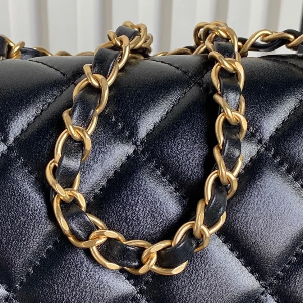 Chanel Black Lambskin Double Flap Shoulder Bag - Image 9