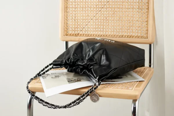 Chanel Black Shiny Calfskin Quilted Small Chanel - Image 7